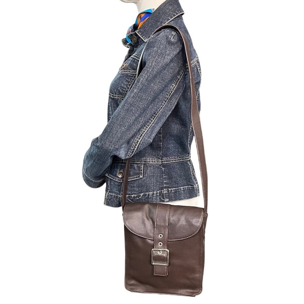 Fossil Brown Leather Shoulder Bag Buckle Flap Small Purse Y2K Minimalist
